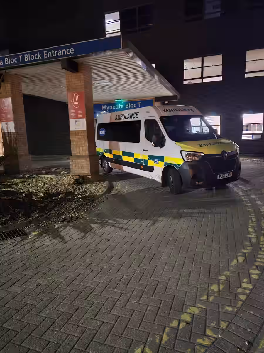 Medic 1 NHS support ambulance crew